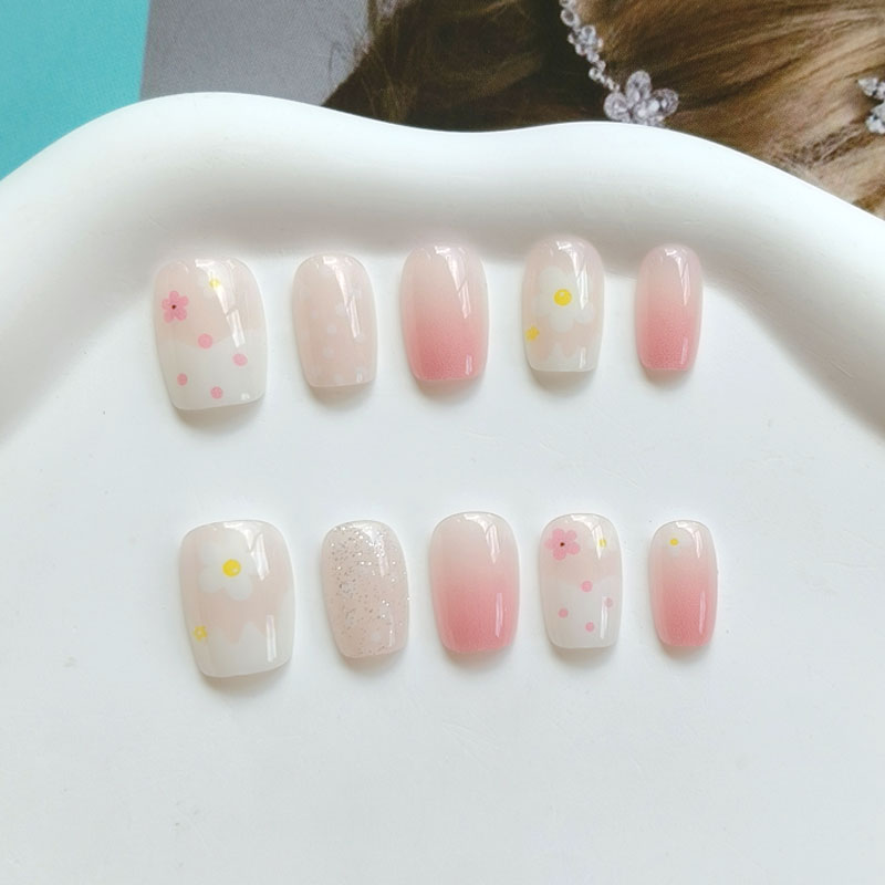10 Adet Gökkuşağı Renkli Sakız - Nail Art Ombre incelemesi ve fiyatı